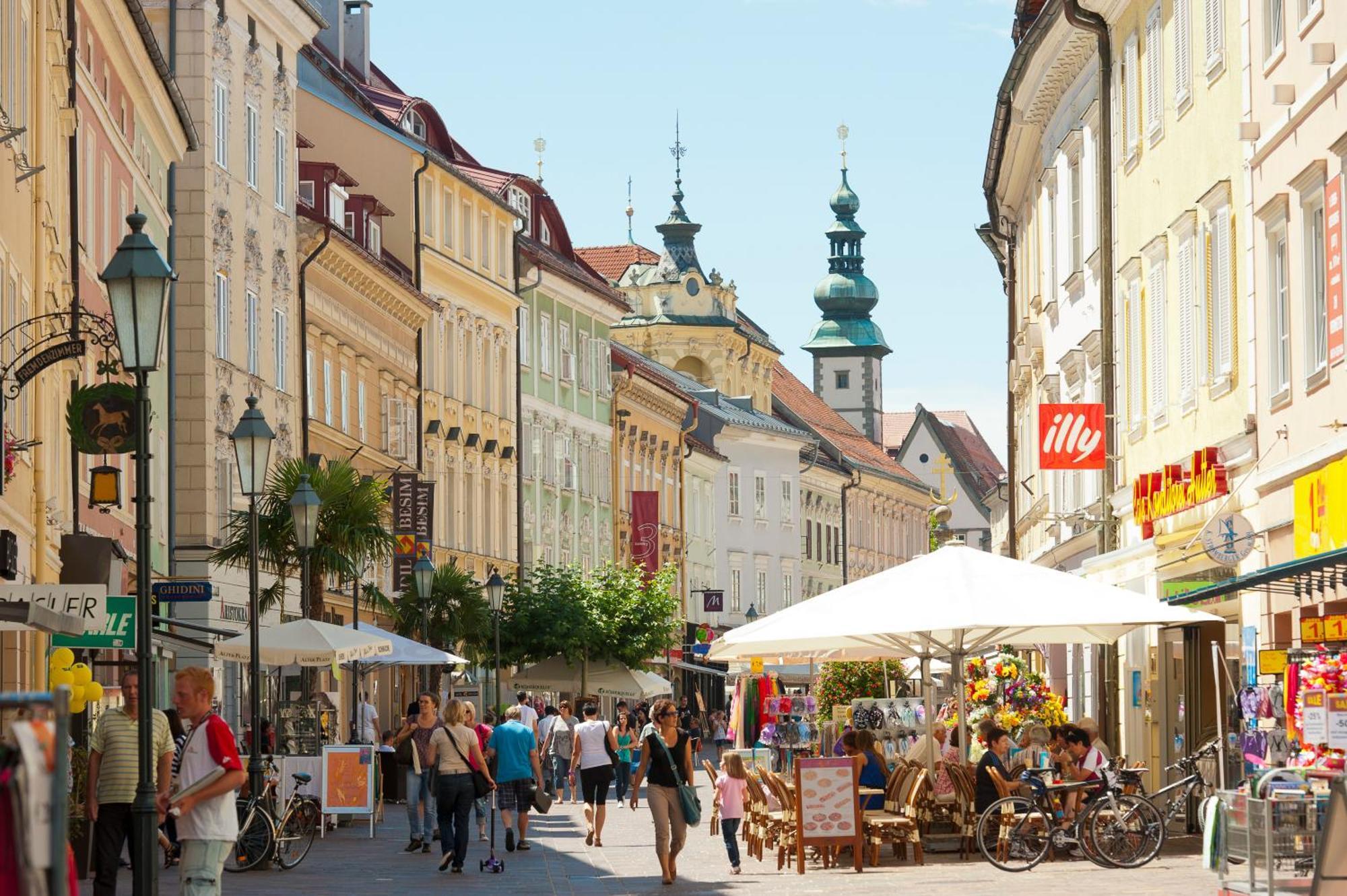 Cityhotel Am Domplatz Self-Checkin Клагенфурт Екстериор снимка