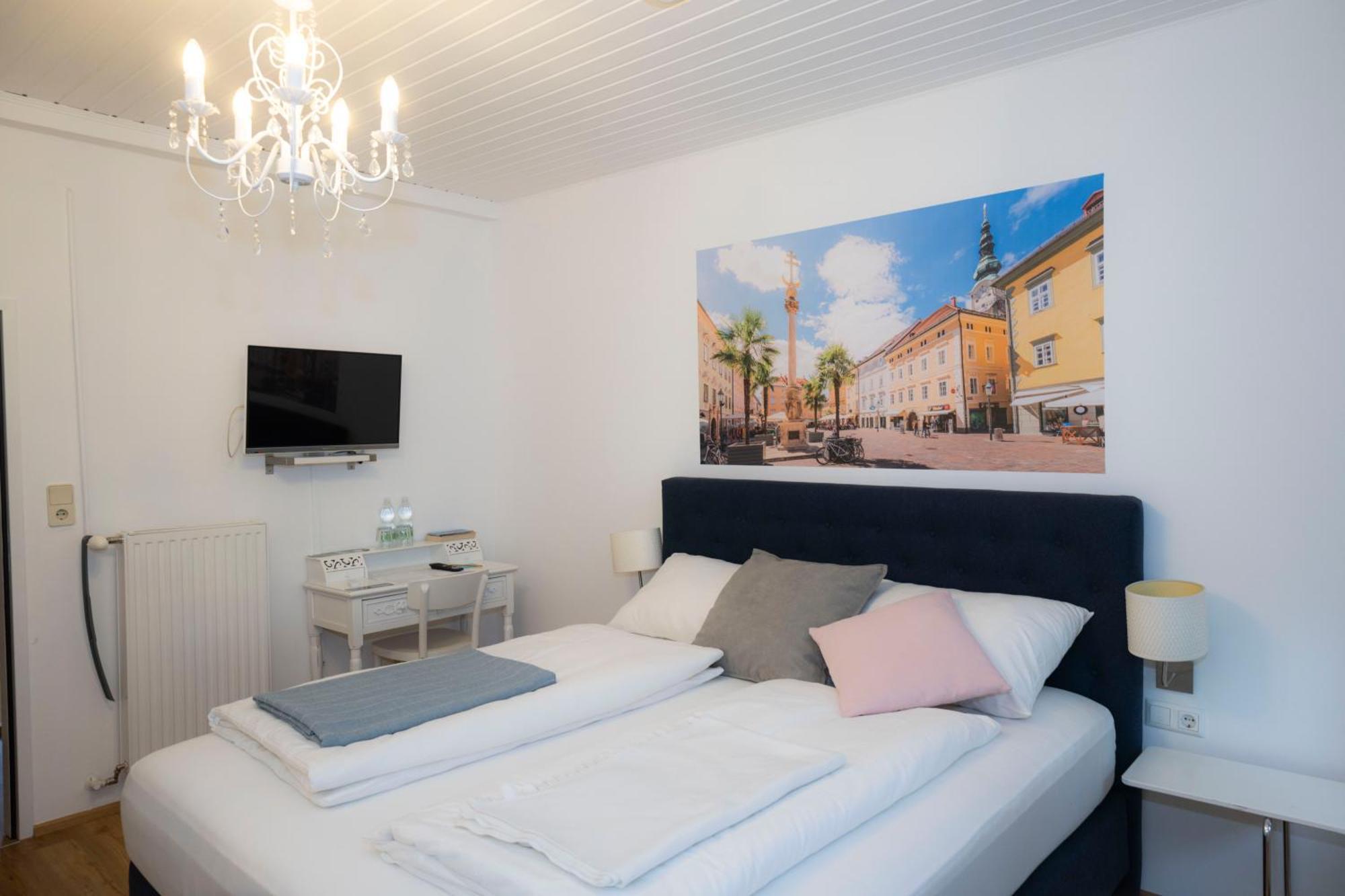 Cityhotel Am Domplatz Self-Checkin Клагенфурт Екстериор снимка