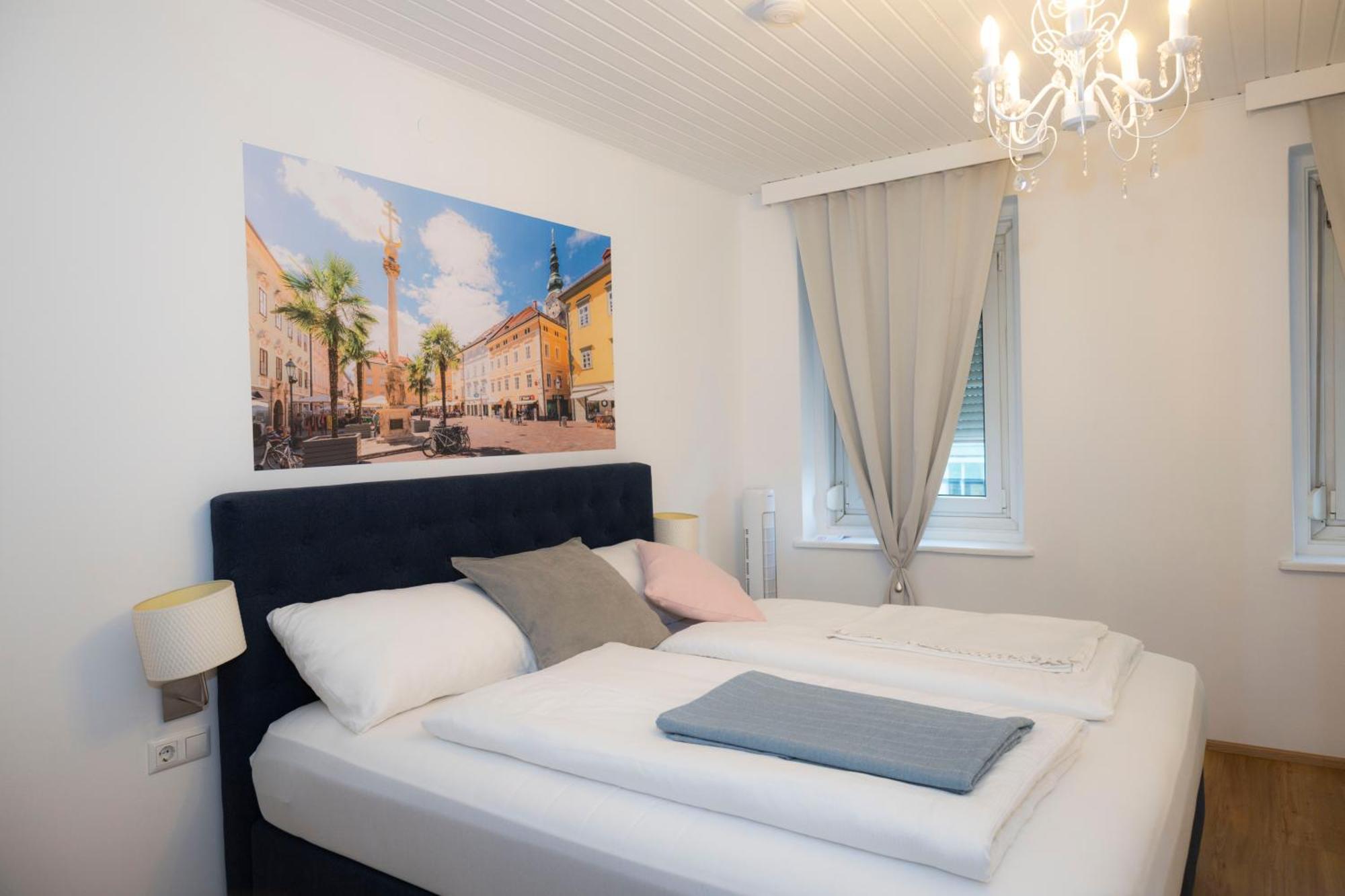 Cityhotel Am Domplatz Self-Checkin Клагенфурт Екстериор снимка